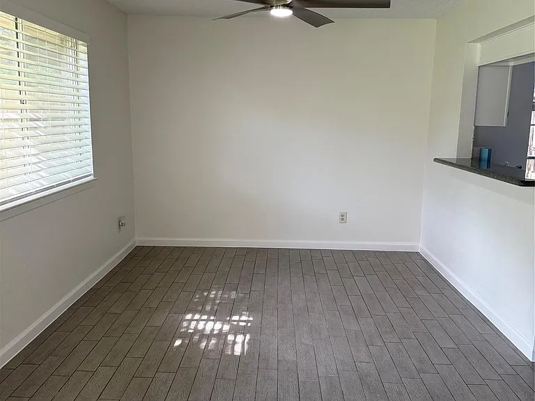 262 Coppersmith Dr — Photo 5