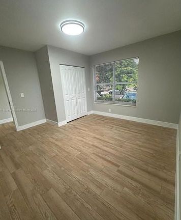 5th image of 15 NW 31st Ave