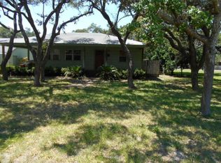 430 S 10th St, Aransas Pass, TX 78336