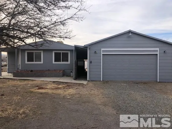 405 Carnes Cir, Sun Valley, NV 89433