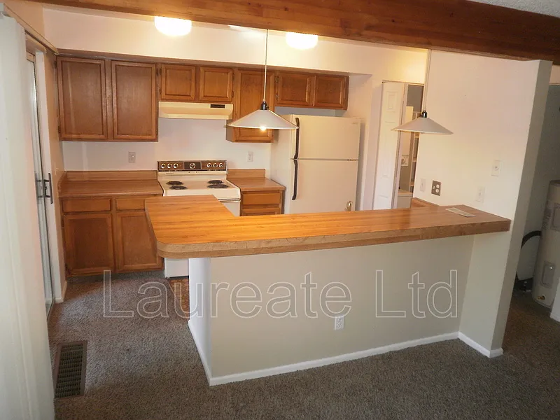 Studio, 1.0 bath, 650 sqft, $1,195 — Photo 4
