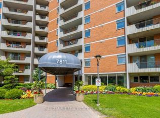 7811 Yonge St #701, Markham, ON L3T4S3