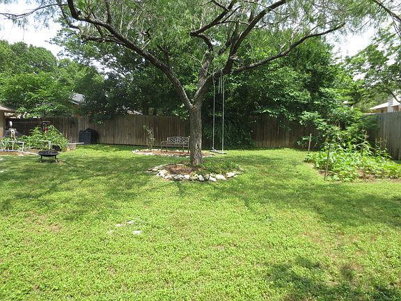 5th image of 3413 Thomas Kincheon St
