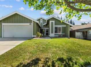 27736 Cherry Creek Dr, Santa Clarita, CA 91354
