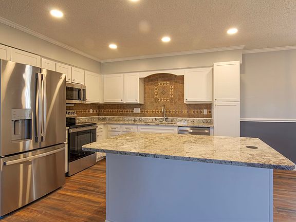 5th image of 195 Live Oak Church Rd.