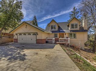 1178 Acadia Dr, Lake Arrowhead, CA 92352