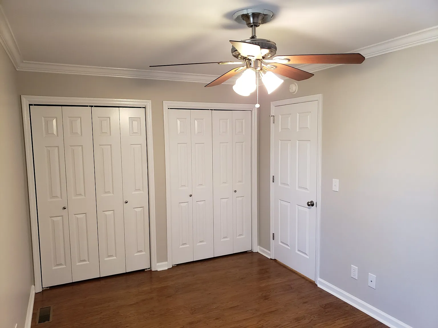 2 bed, 2.5 bath, 1200 sqft, $1,995 — Photo 3