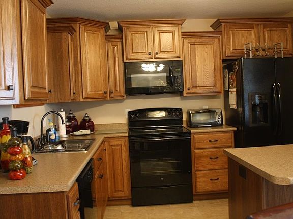 Kitchen with all appliances included