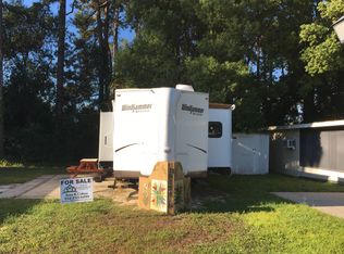 1175 Bay Rd #19, Mount Dora, FL 32757