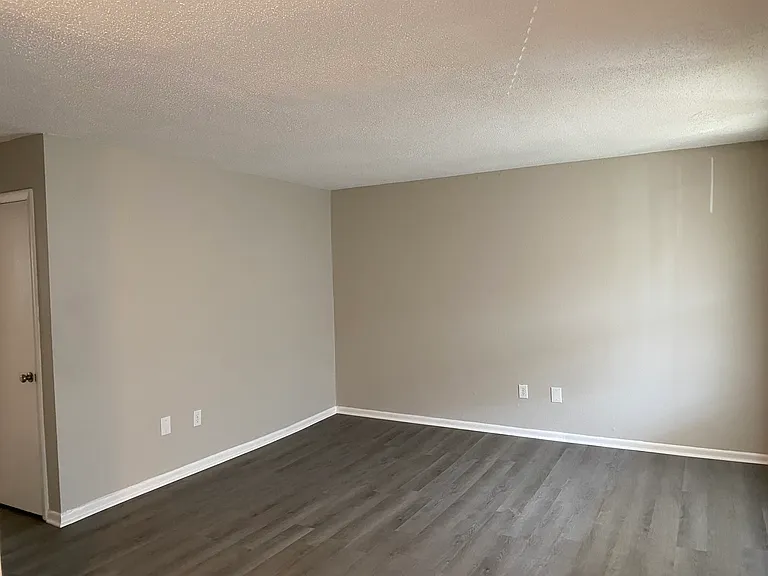 The Flats — Photo 4
