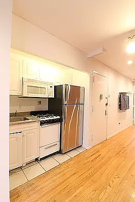 3rd image of 442 W 45th St #4N