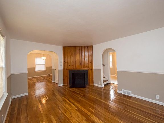 2nd image of 2720 Athens Ave