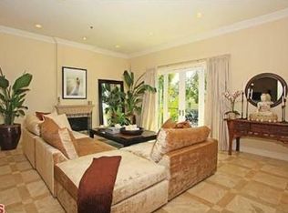 13023 Montana Ave APT 102, Los Angeles, CA 90049