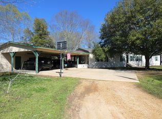 121 Garner Rd, Columbia, LA 71418