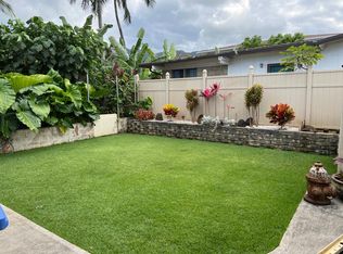 1052 Lunaai St, Kailua, HI 96734