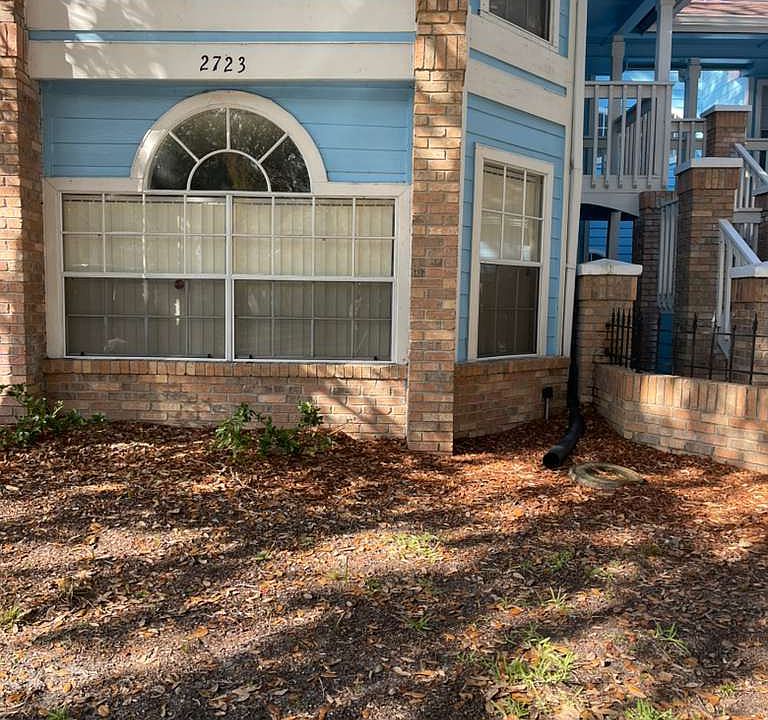 Front view of the ground level apartment