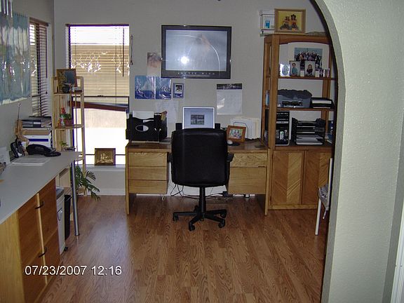 office or 3rd bdrm