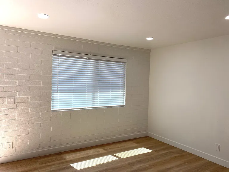 1150 E Orange St #3 — Photo 10