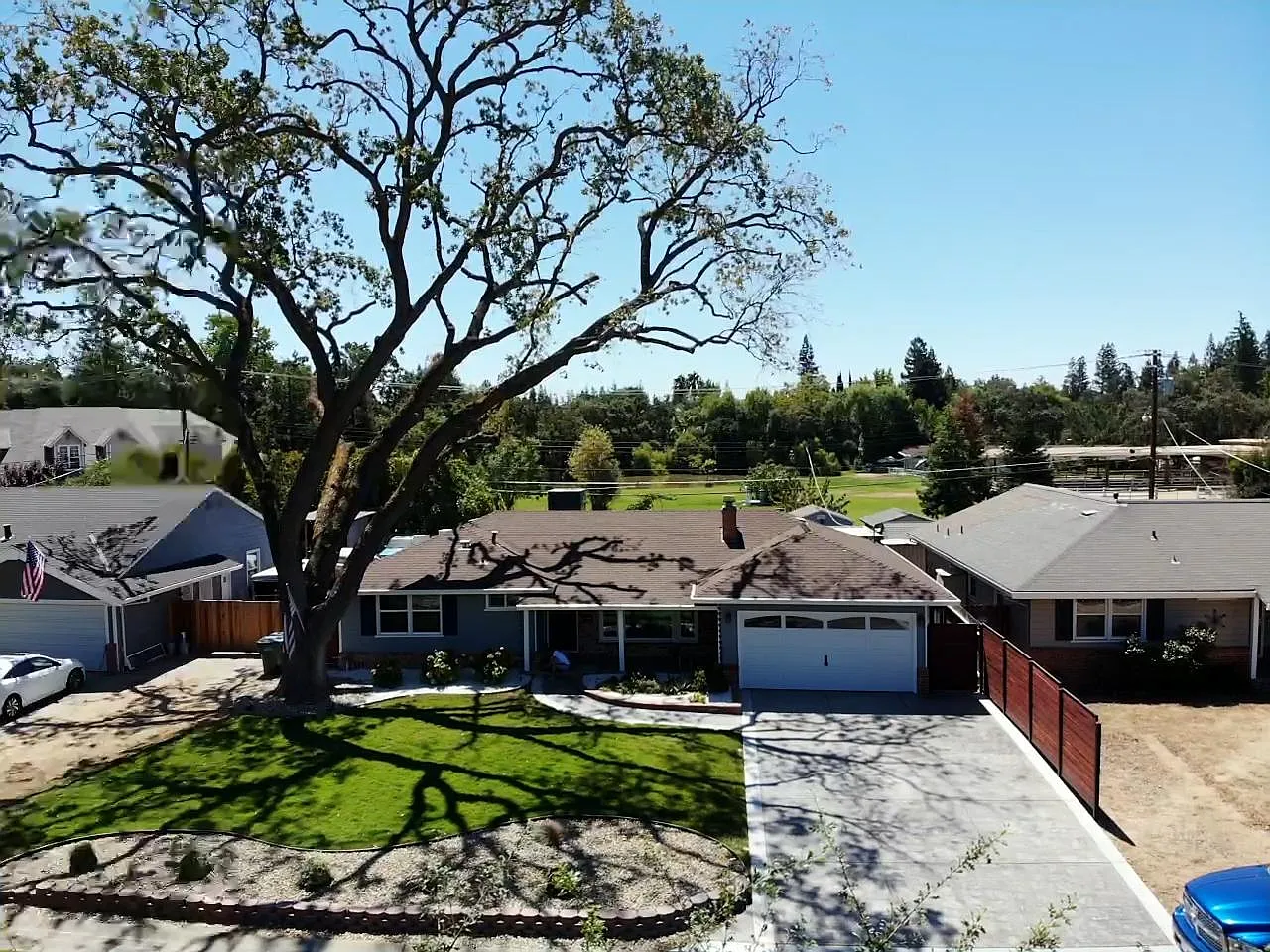 Maryal Dr, Sacramento — Photo 1