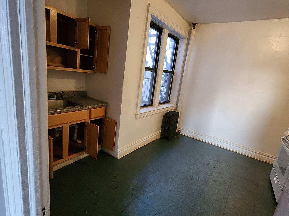 1st image of 279 4th Ave #1