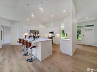 39195 Blackmouth Pl NE, Hansville, WA 98340