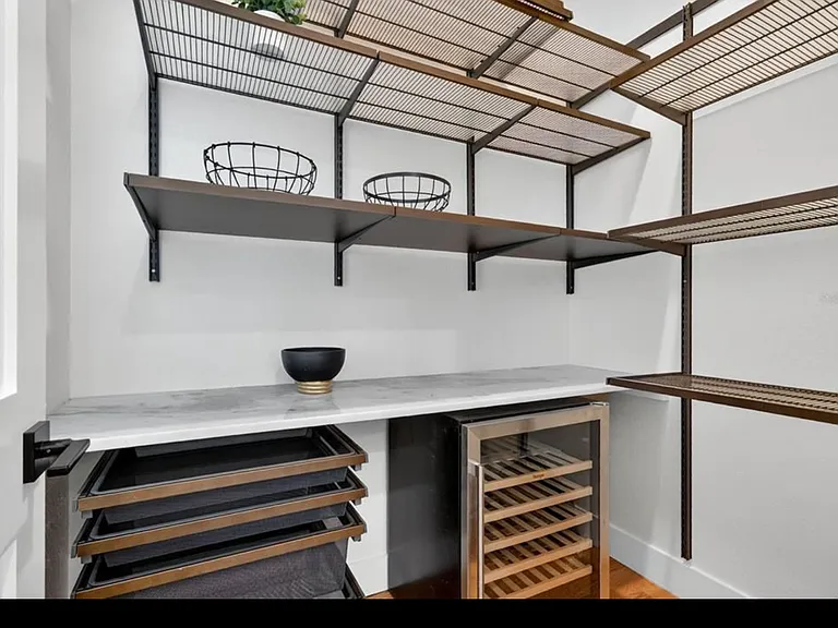 6266 4th Ave S — Photo 13