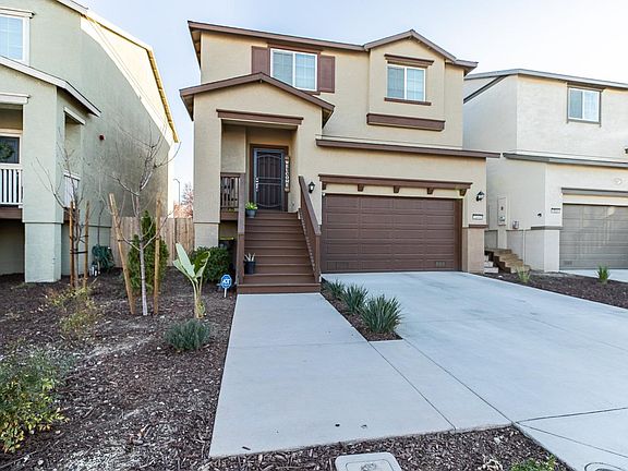 3rd image of 1546 La Vita Dr