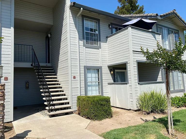 3905 Dale Rd #B — Photo 2
