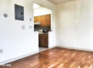 2503 Newtown Ave APT 3F, Astoria, NY 11102