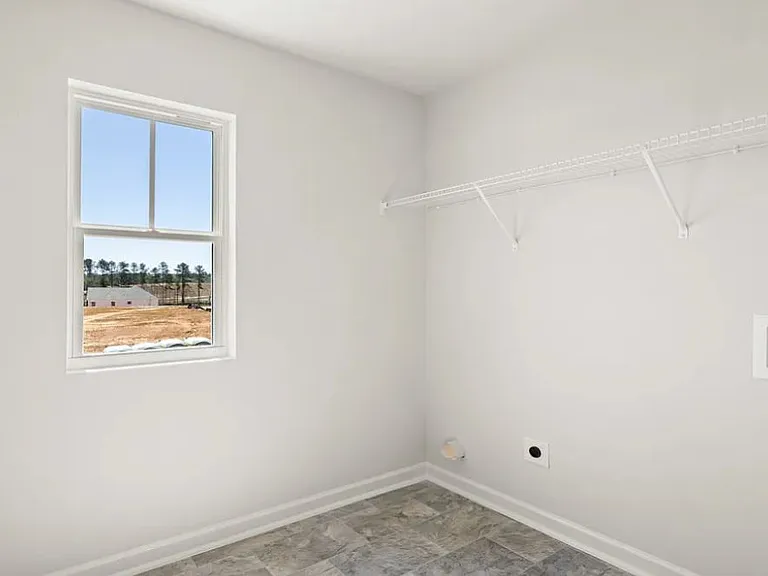 123 Thompson Way — Photo 11
