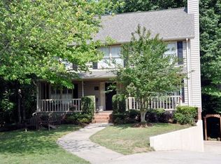 600 Long Oak Dr, Gainesville, GA 30501