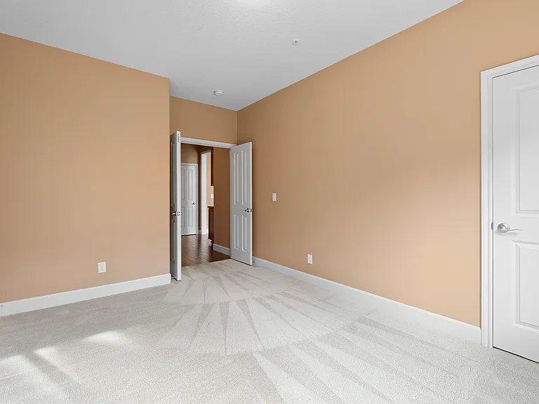 5309 NW 133rd Ave — Photo 11