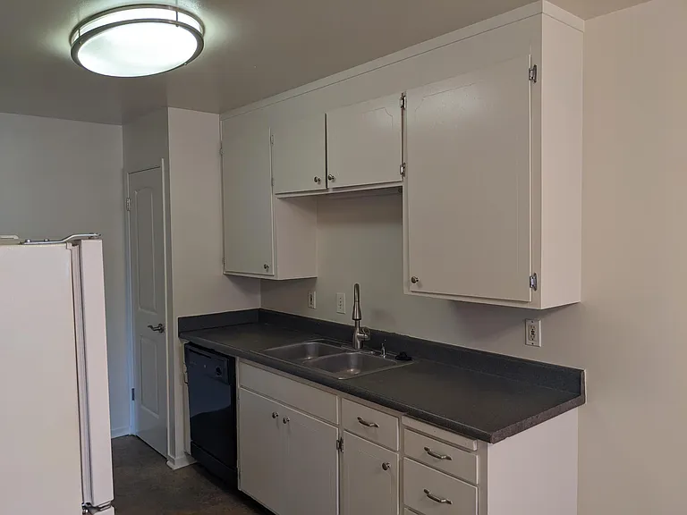 976 S Wolfe Rd #A — Photo 5