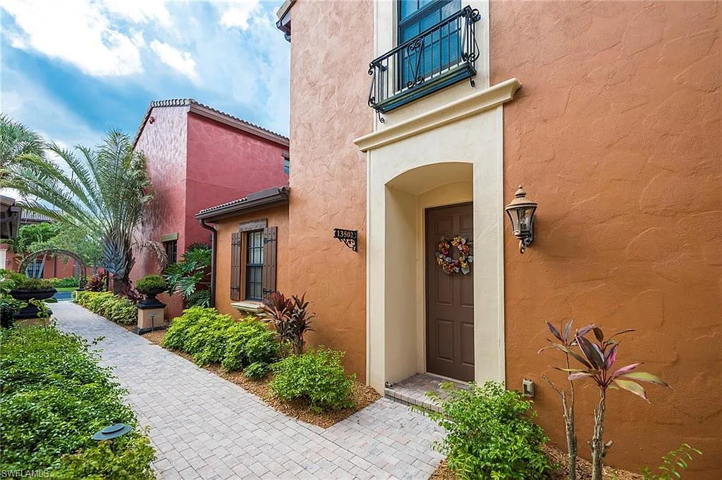 4 bed, 3.0 bath, 1776 sqft, $7,500 — Photo 4