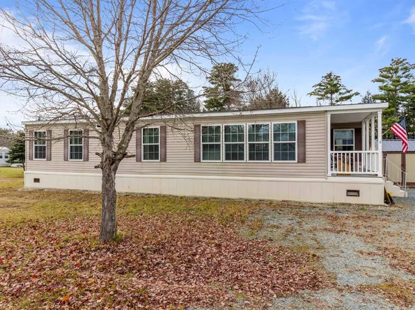 6 Pioneer Avenue, Bath, NH 03740