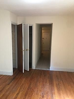 5th image of 302 W 105th St #4CC