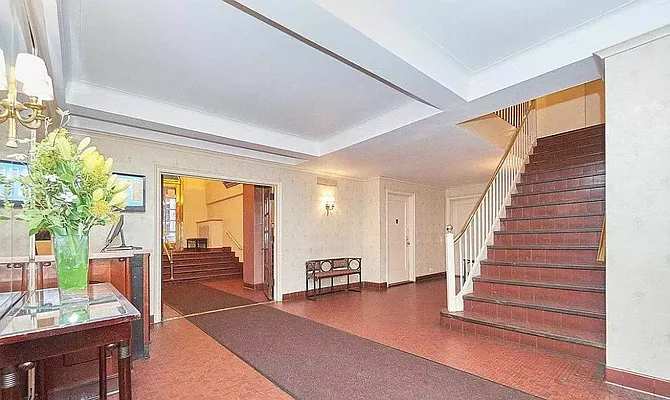 Rented by Compass | media 17