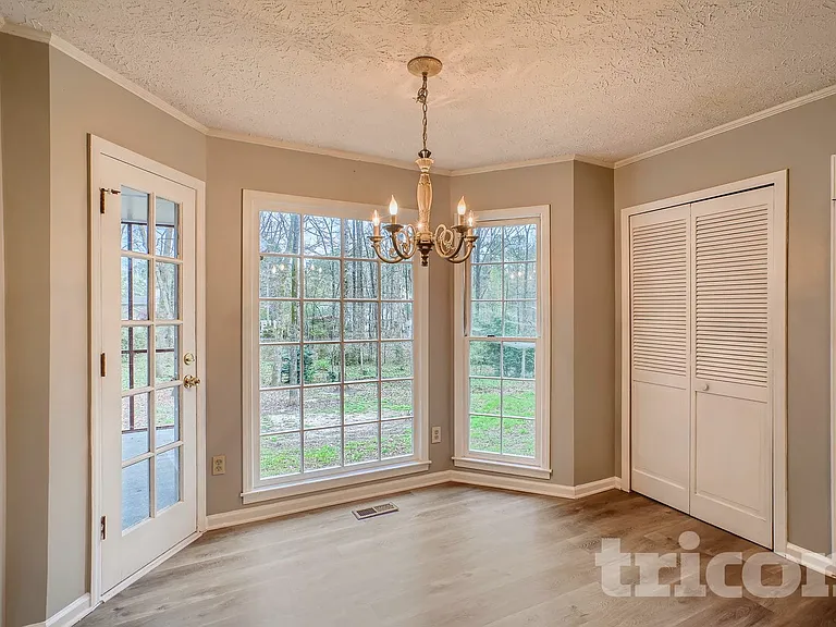 119 Heritage Way — Photo 6