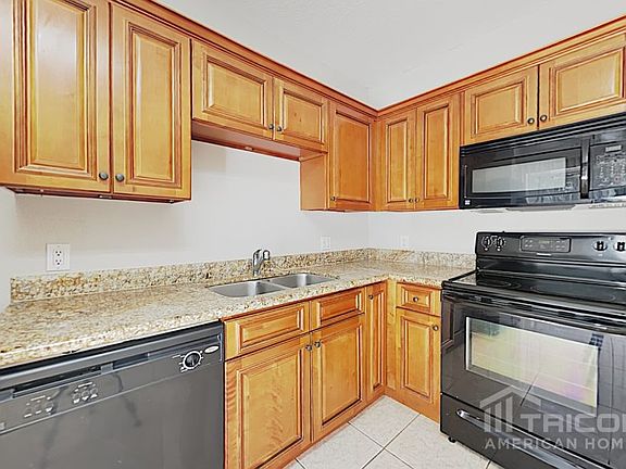 5th image of 8443 Quarter Horse Dr