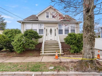 90 Phelps Ave, Bergenfield, NJ, 07621
