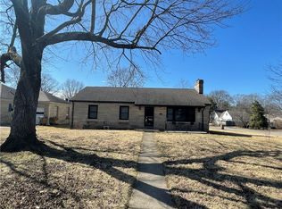 2594 Lafayette Ave, Columbus, IN 47201