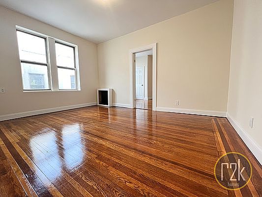 3rd image of 20-75 38th St #4E