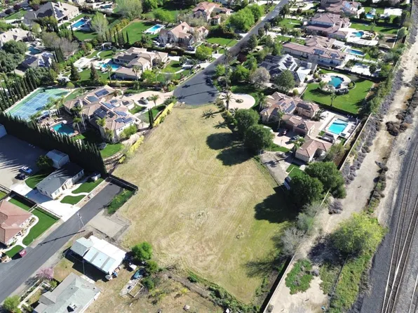 8834 Waterwell Way, Tracy, CA 95304