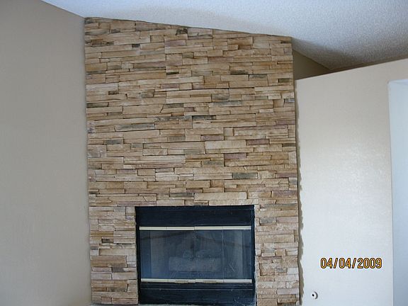 Master Bed-Fire Place