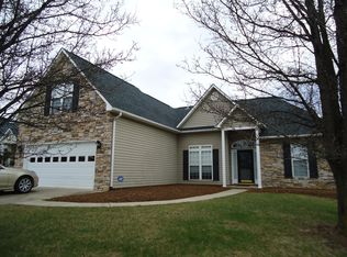 81 Farm Valley Rd, Fletcher, NC 28732