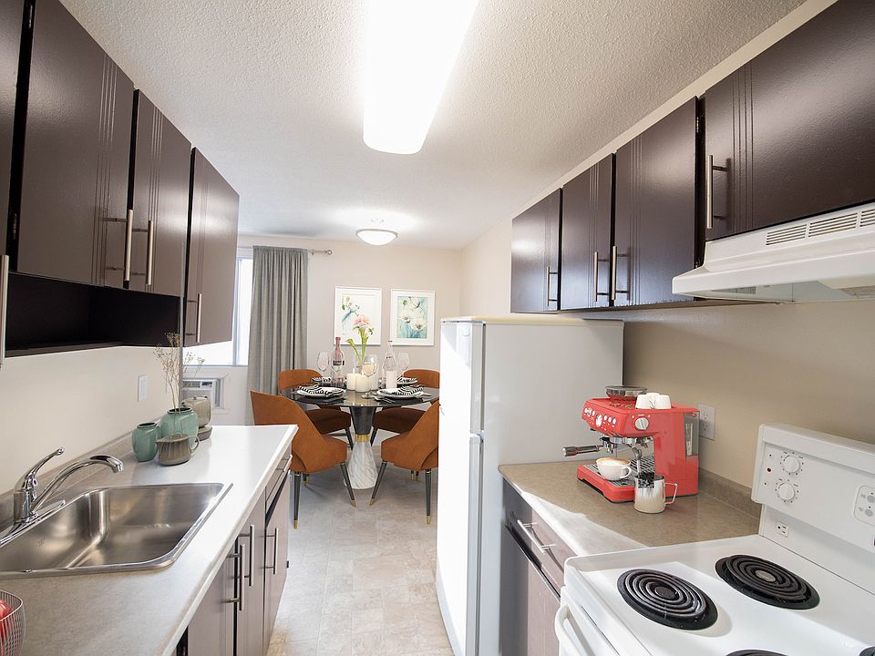 1st image of 2965 Pembina Hwy #354074