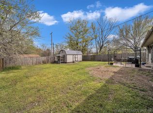 255 S 184th Ave E, Tulsa, OK 74108
