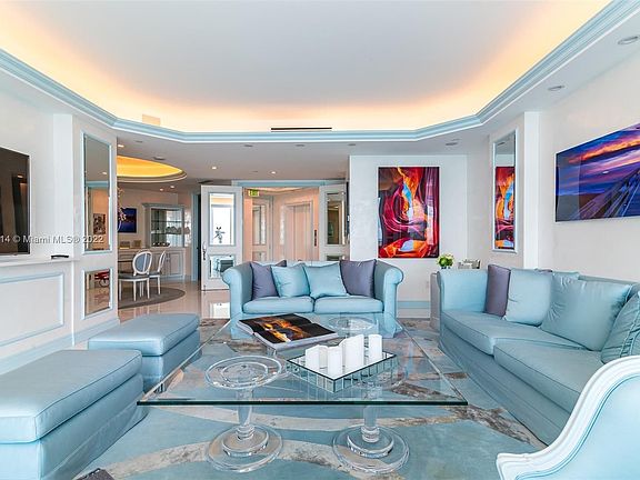 3rd image of 16051 Collins Ave APT 1401