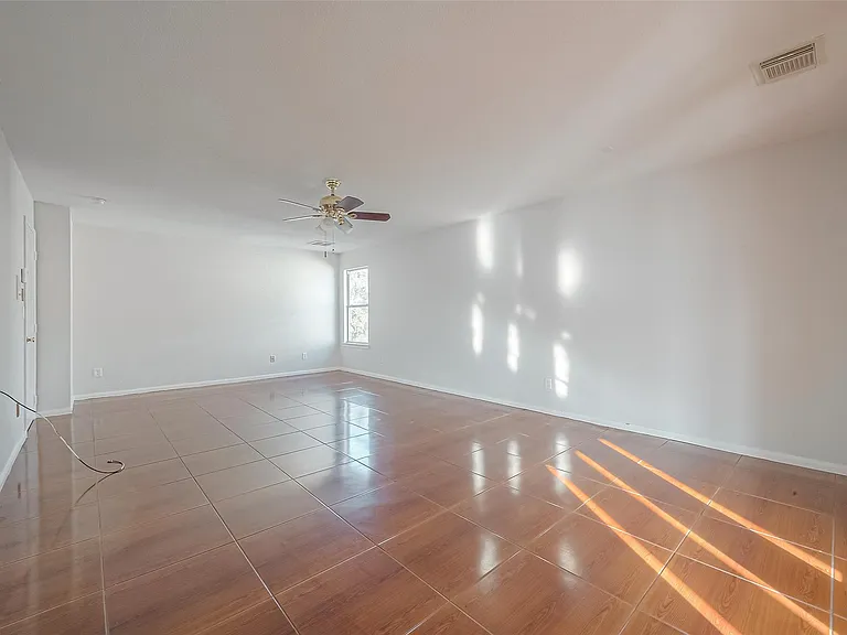 9407 Demsey Mill Dr — Photo 38