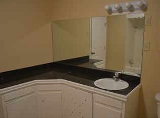 3328 N 29th St, Waco, TX 76708